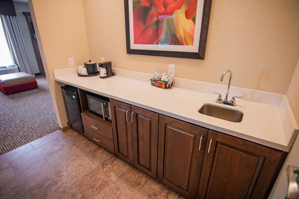  - Hampton Inn & Suites FieldhouseUSA Frisco