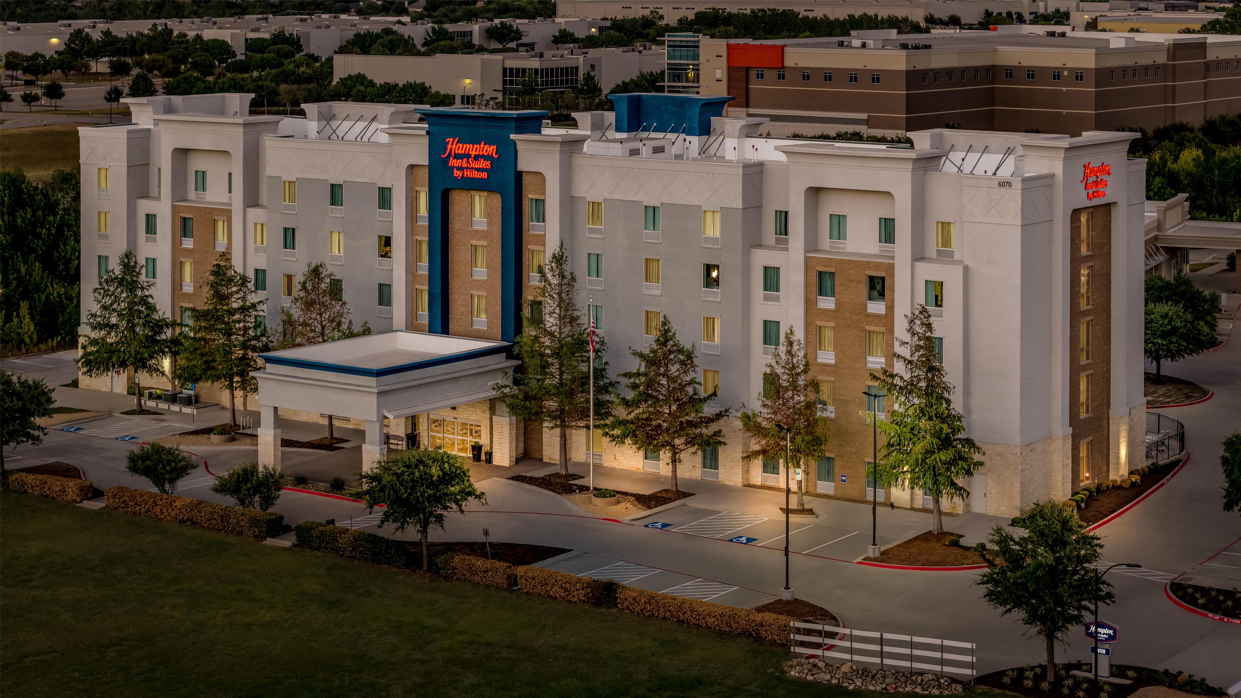 Exterior | Hampton Inn & Suites Dallas/Frisco North-FieldhouseUSA