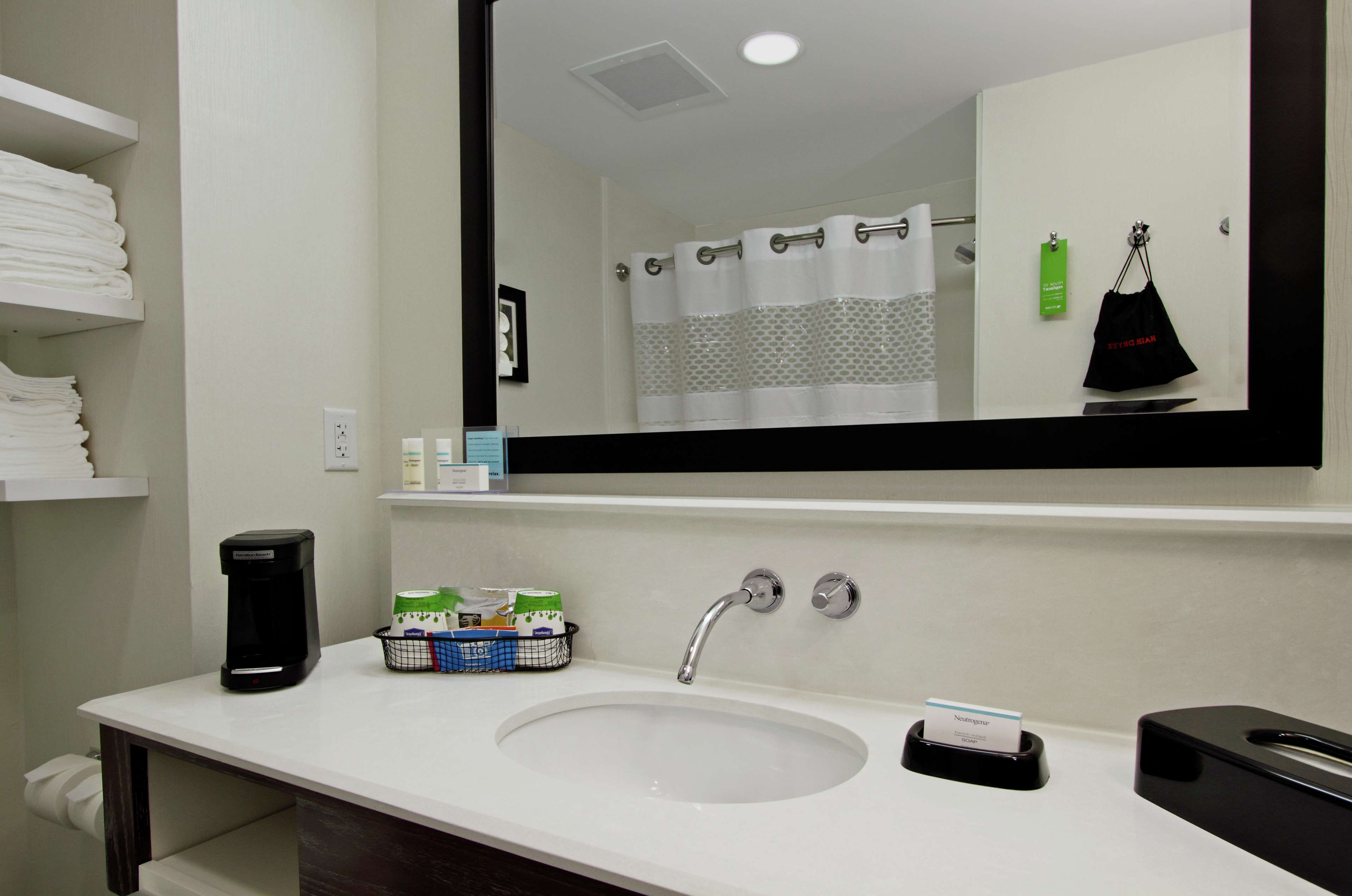 Hampton Inn Richland/South Jackson Room Type - 2 QNS HEARING ACC NOSMOK