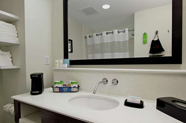  - Hampton Inn Richland