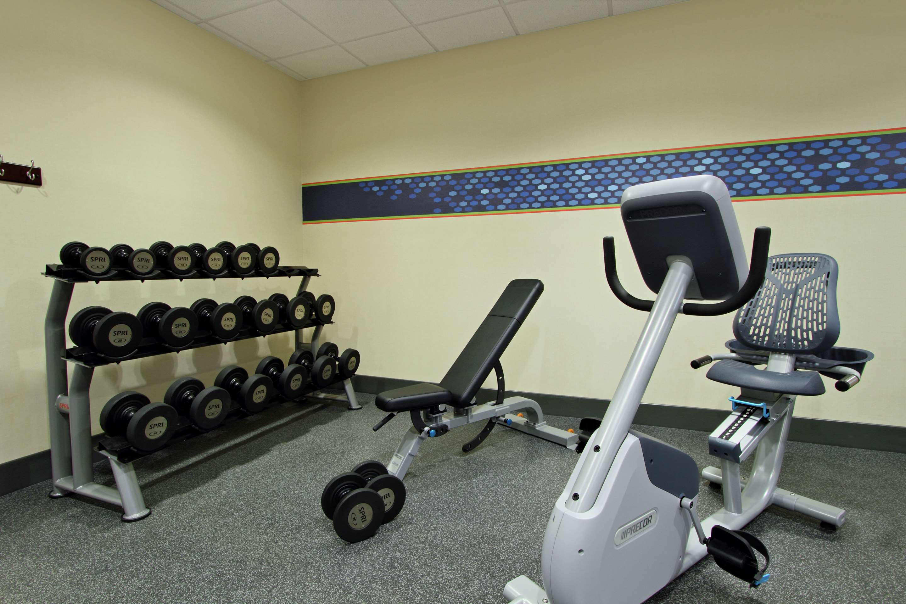 Health club fitness center gym | Hampton Inn Richland