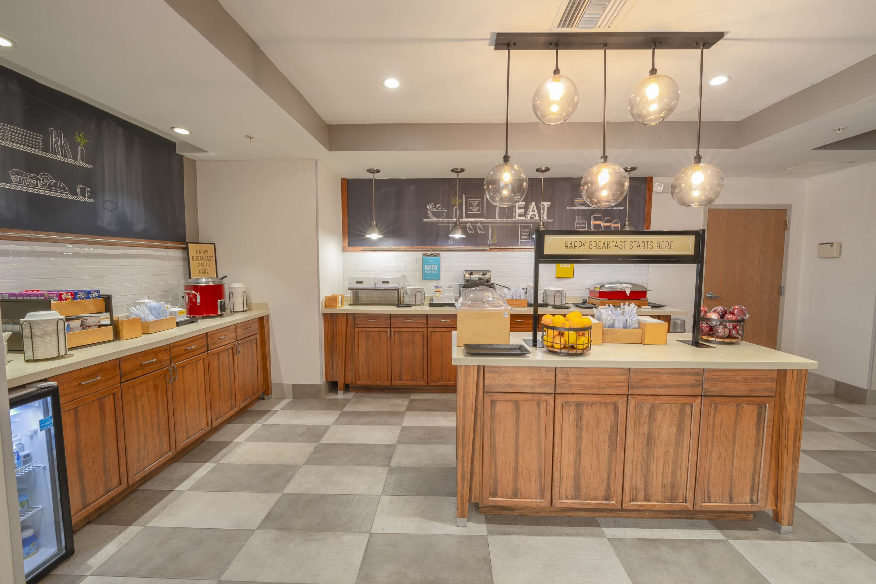 Breakfast Area | Hampton Inn Jacksonville South/I-95 at JTB