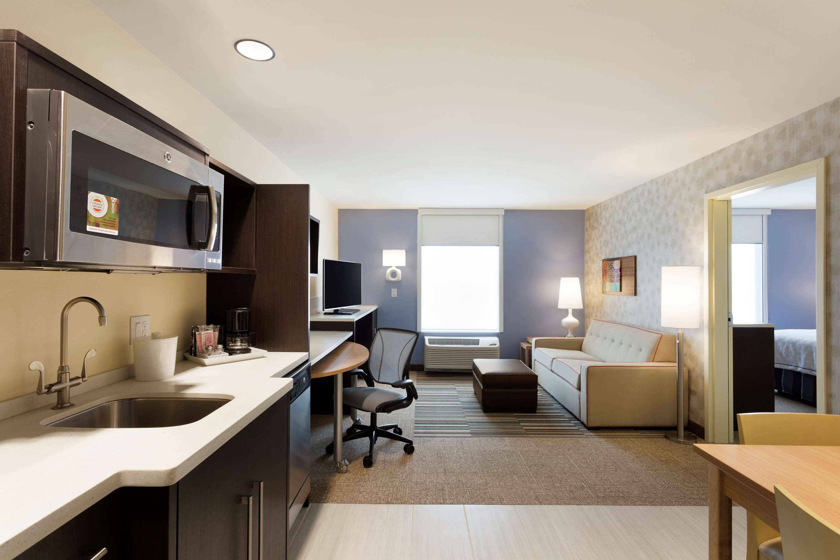 Guest room