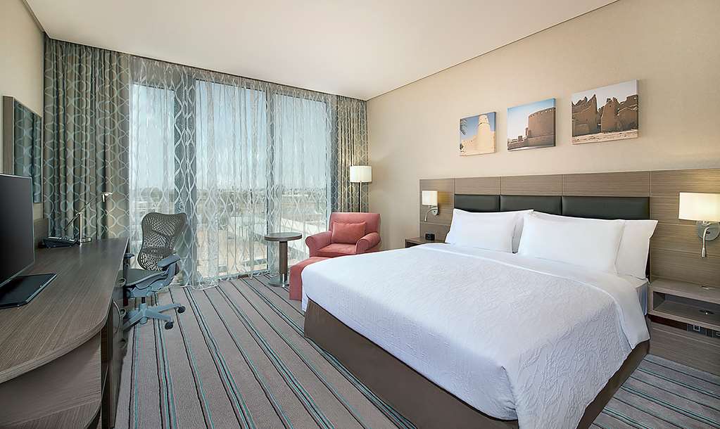 Hilton Garden Inn Tabuk - Tap to explore photos