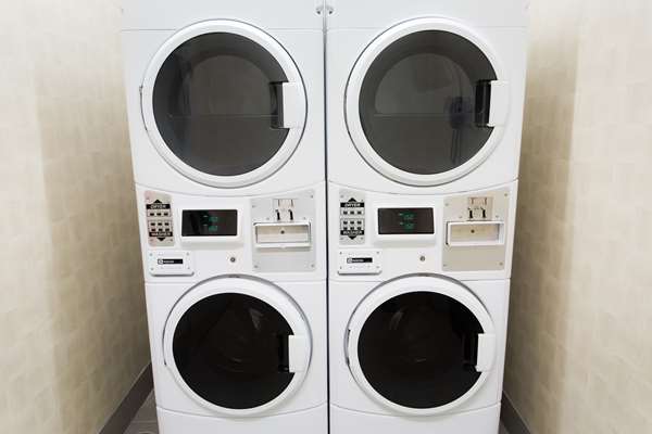  - Hampton Inn Lloydminster