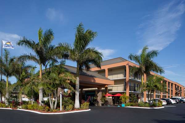 Exterior view - Days Inn Airport Sarasota