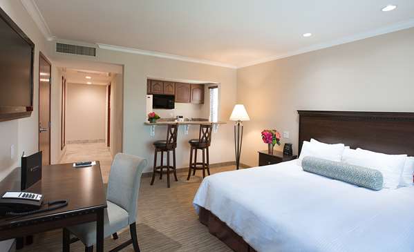Suite - Coast Anabelle Hotel Burbank