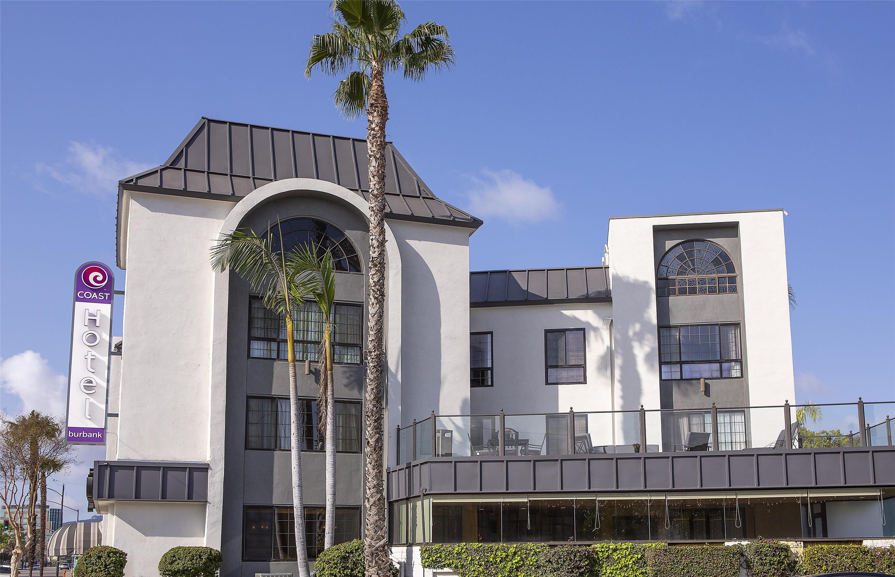 Coast Burbank Hotel Exterior | Coast Anabelle Hotel