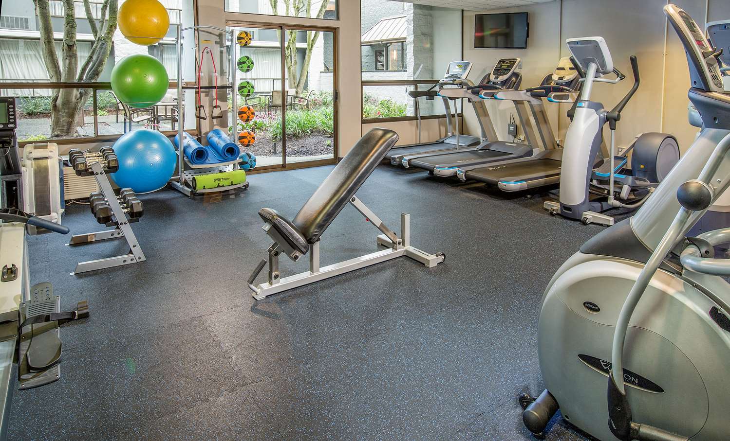 Hotel 116 Bellevue I405, Exit 13B, WA See Discounts