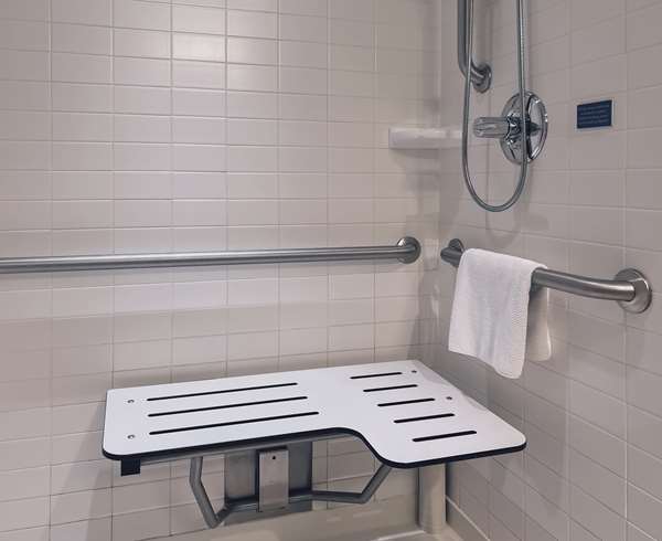  - Coast Coal Harbour Hotel Vancouver