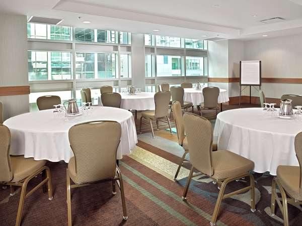  - Coast Coal Harbour Hotel Vancouver