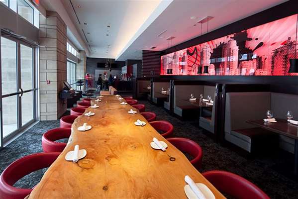 Restaurant - Coast Coal Harbour Hotel Vancouver
