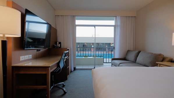  - Coast Capri Hotel Kelowna