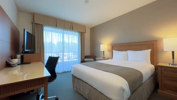  - Coast Capri Hotel Kelowna