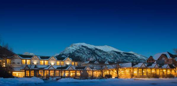 Exterior view - Coast Canmore Hotel & Conference Centre