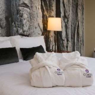  - Coast Canmore Hotel & Conference Centre