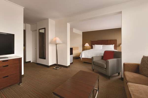 Suite - Coast Discovery Inn & Marina Campbell River