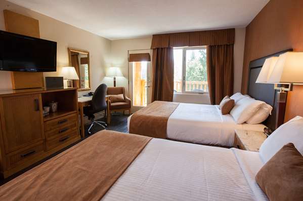  - Coast Hillcrest Hotel Revelstoke