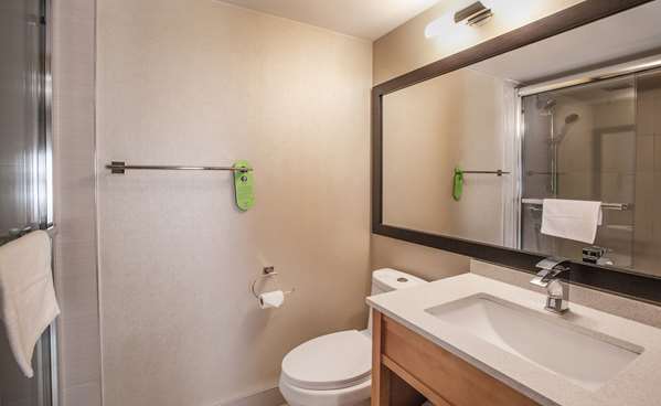  - Coast Hillcrest Hotel Revelstoke