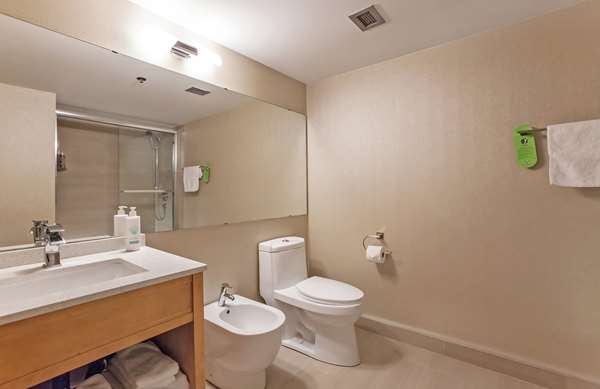  - Coast Hillcrest Hotel Revelstoke