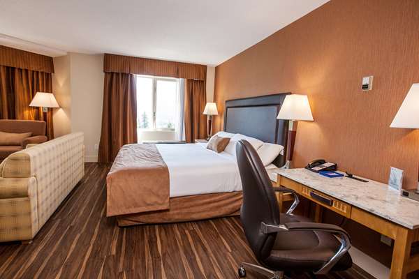  - Coast Hillcrest Hotel Revelstoke