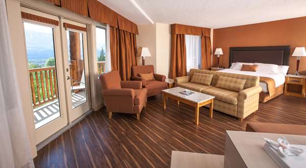  - Coast Hillcrest Hotel Revelstoke