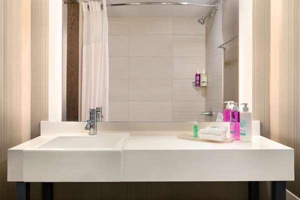  - Coast Prince George Hotel