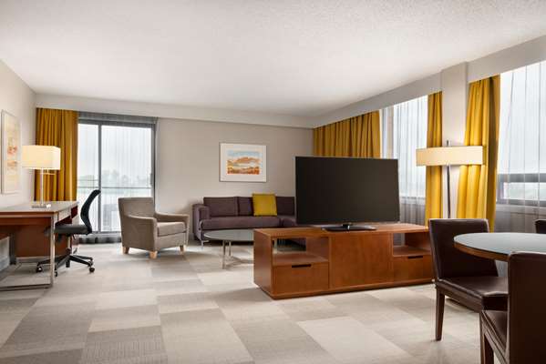 Suite - Coast Prince George Hotel