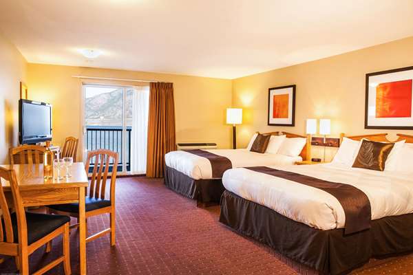  - Coast Osoyoos Beach Hotel
