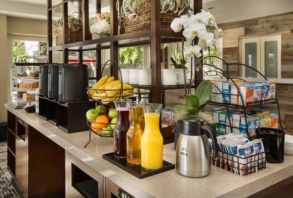 Restaurant - West Beach Inn Santa Barbara