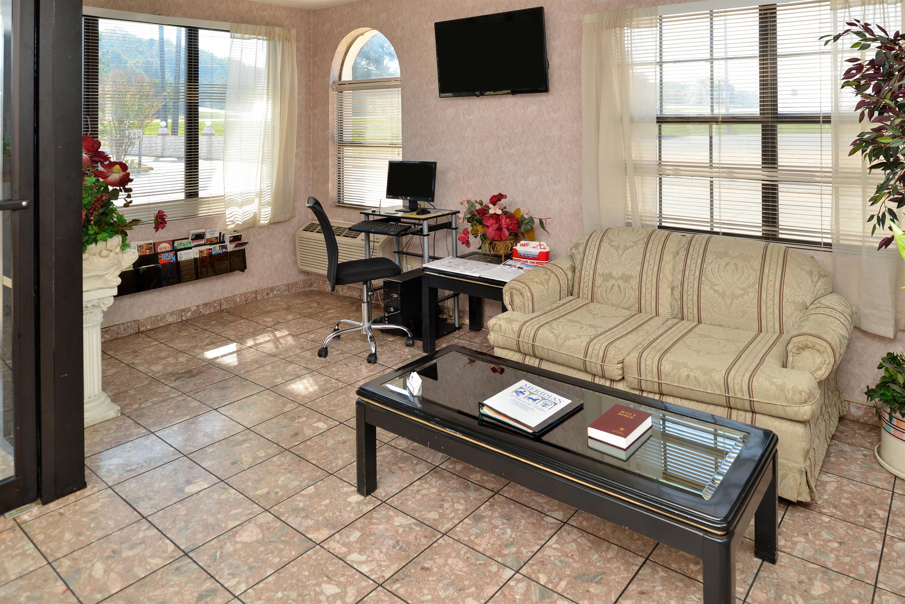Lobby with Business Center | Americas Best Value Inn Meridian