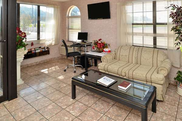  - Americas Best Value Inn Meridian - I-20 & I-59, Exit 152