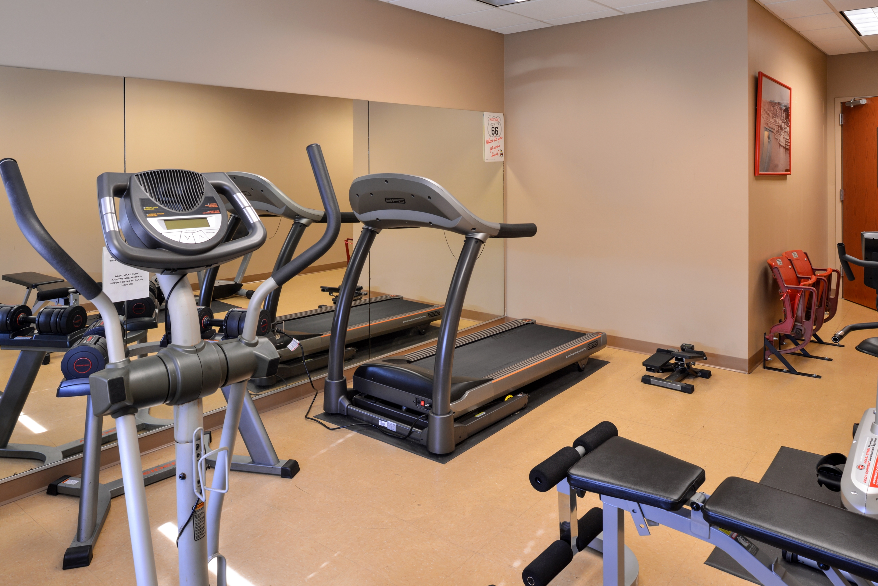 Fitness Center | Country Hearth Inn & Suites Edwardsville St. Louis