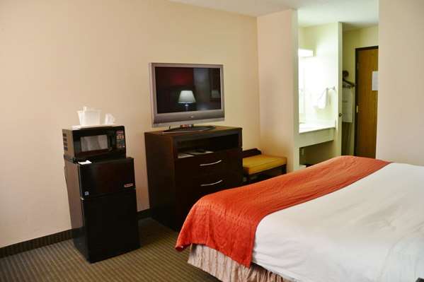  - Country Hearth Inn & Suites Kenton
