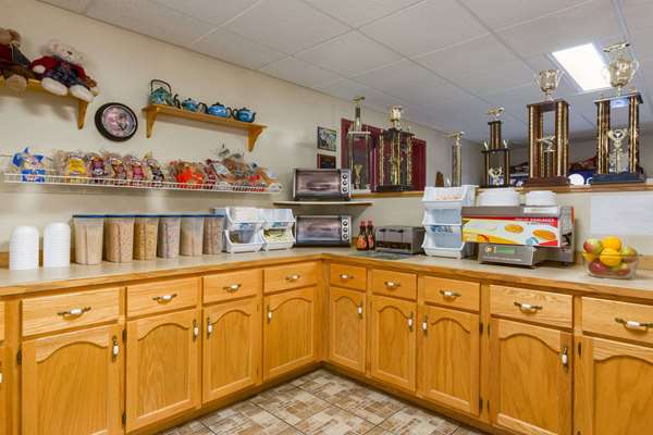 Restaurant - Travelodge Waasis