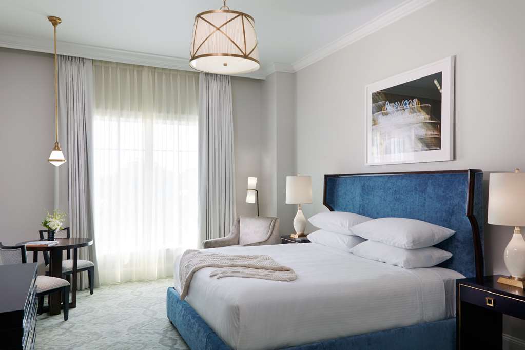 Guest photo