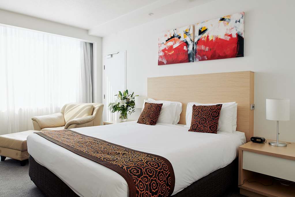 THE VILLE RESORT - CASINO-guestroom-Guest Room,On-Site.jpg