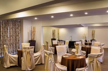 Restaurant - Tahiti All Suite Resort Las Vegas