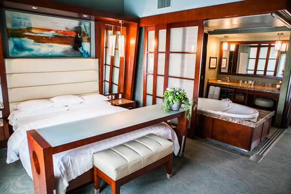  - Shade Hotel Manhattan Beach