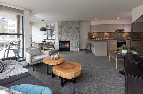 Suite - Crystal Lodge Whistler