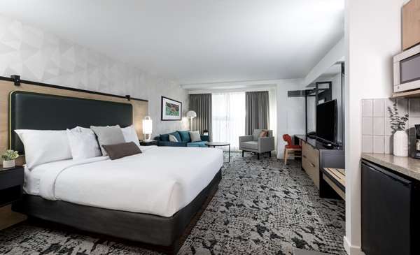 Suite - Crystal Lodge Whistler