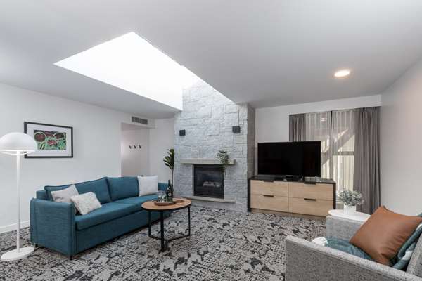 Suite - Crystal Lodge Whistler