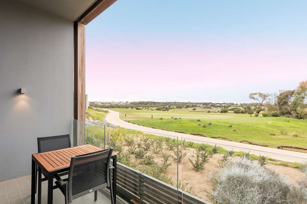 RACV TORQUAY RESORT-guestroom-Guest Room,Guest Room Amenity,On-Site.jpg