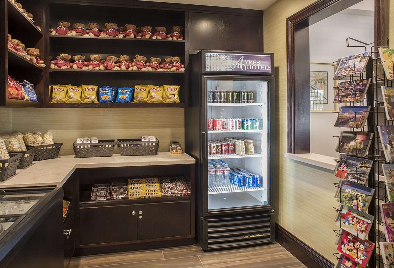 Gift Shop Orange | Ayres Hotel Orange