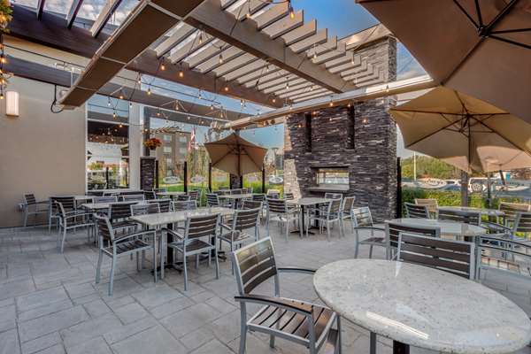 Restaurant - Best Western Plus Edmonton Airport Hotel Leduc