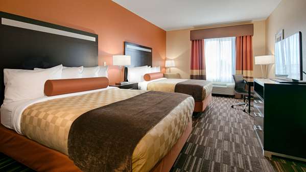  - Best Western Plus Desert Poppy Inn Lancaster