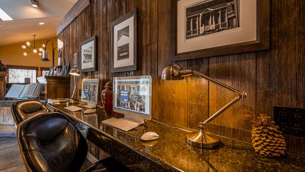 Conference Area - Best Western Plus Truckee Hotel