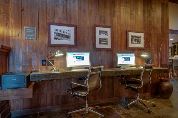 Conference Area - Best Western Plus Truckee Hotel