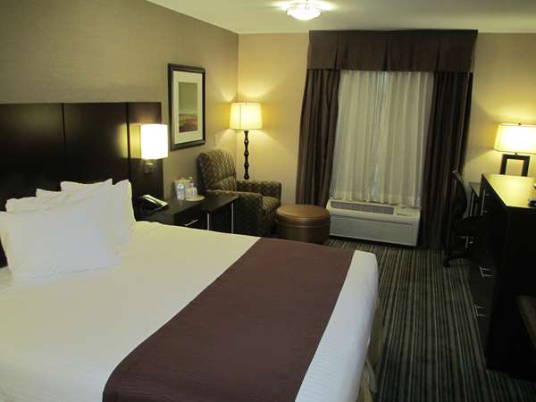  - Best Western Brentwood Inn