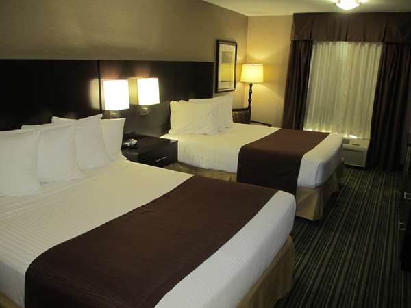  - Best Western Brentwood Inn